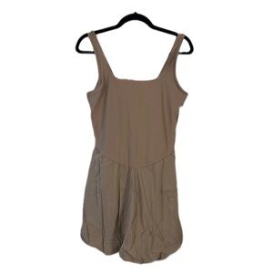 Old Navy Women's Beige bubble skirt with shorts underneath